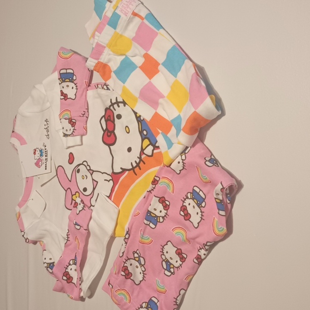 Hello Kitty Pink and White Pajama Set Of 2